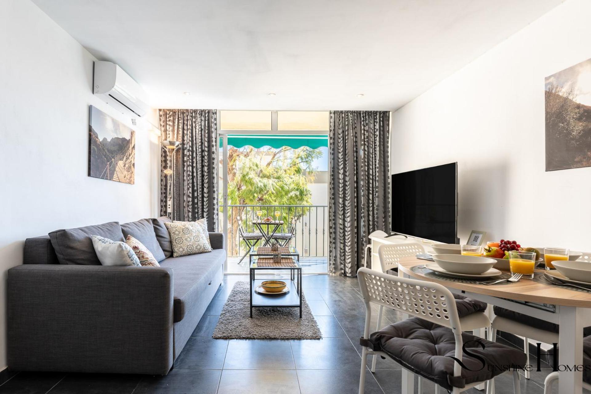 Stylish Seaview Terrace Retreat Apartament *