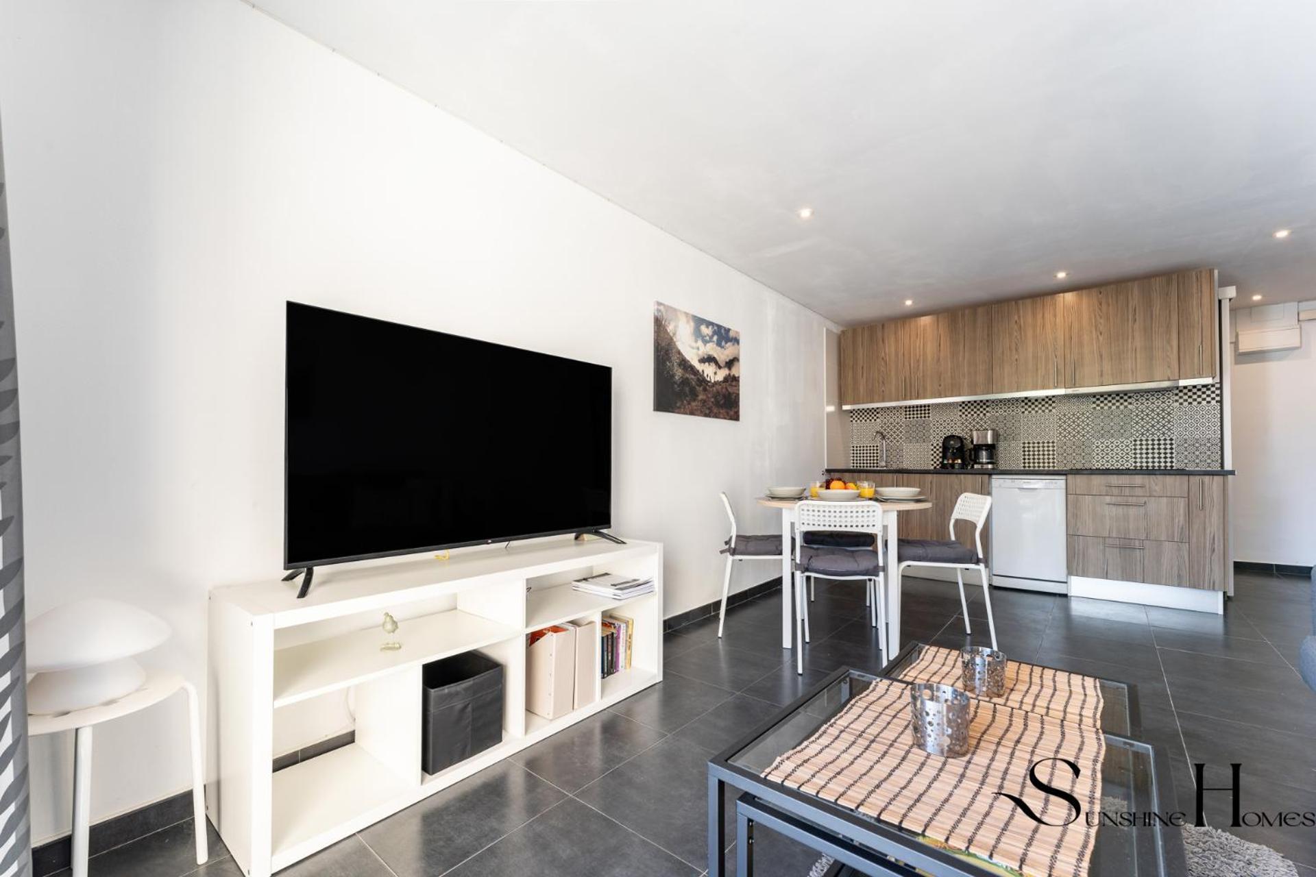 Stylish Seaview Terrace Retreat Appartamento Torremolinos